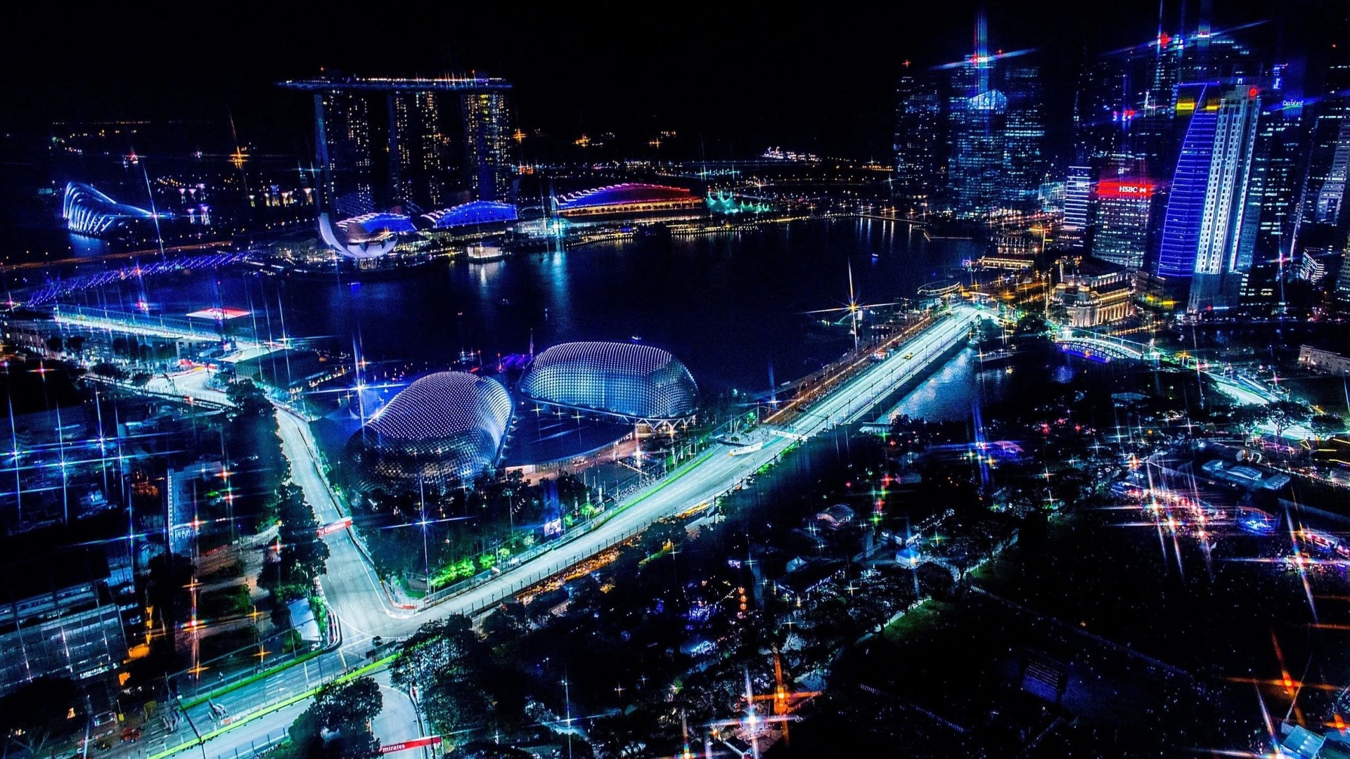 Imagem de capa da notícia: GP de Singapura: a prova mais desgastante fisicamente da Fórmula 1